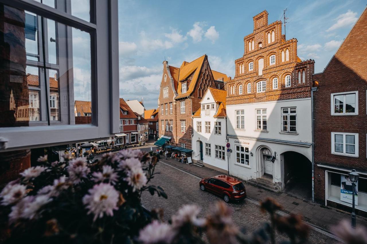 Hotel Zum Heidkrug & Cafe Lil Lüneburg Exterior foto